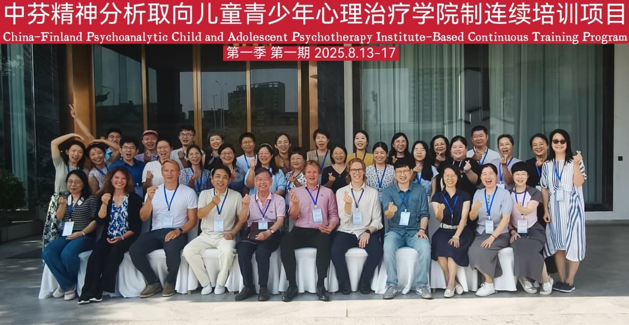 NIPRT trainers and participants gathered together after a training session in Nanchang, China