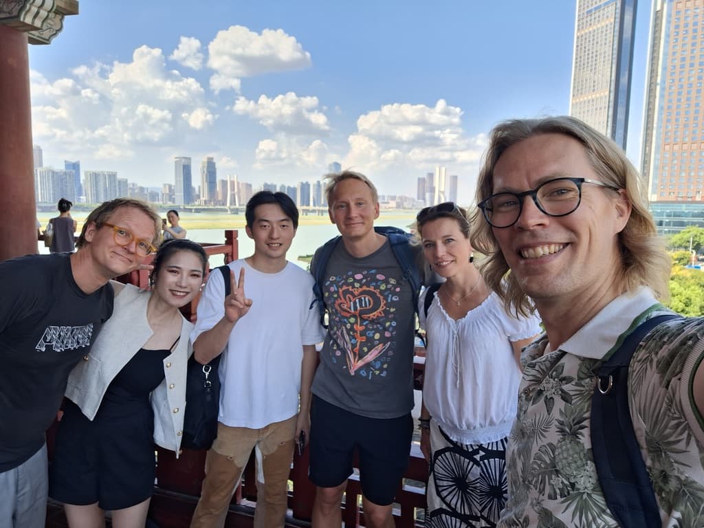 Group at Tengwang Pavilion by the Gan River